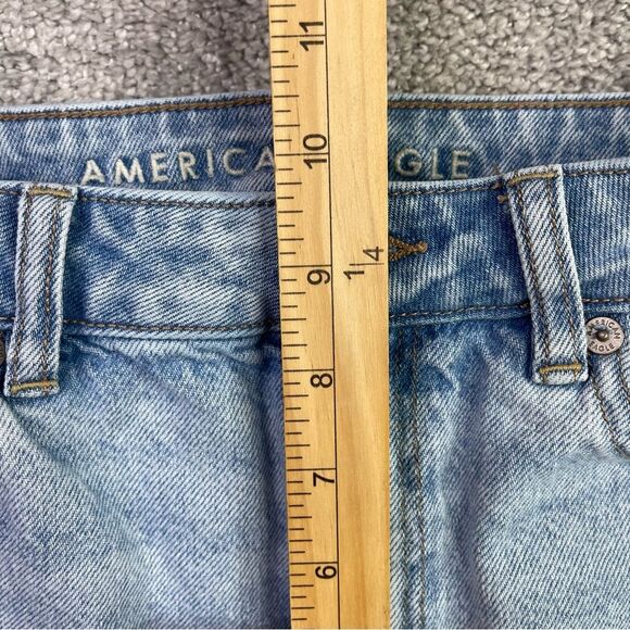 American Eagle Mom Jeans Women's 0 Blue Tapered Leg High Rise Light Wash - Picture 9 of 12